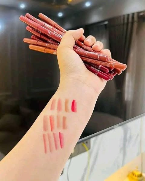 Flormar Perfect Lipliner – Long-lasting Pack Of 12 Shades